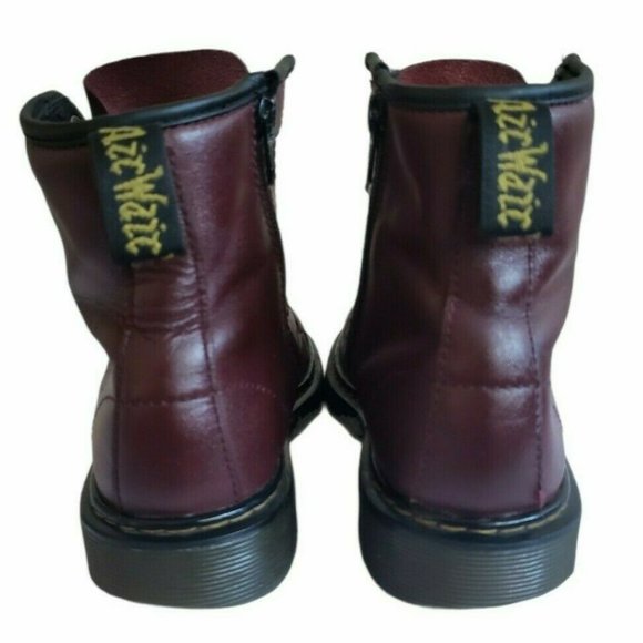Dr Martens 1460 womans smooth leather lace up boot - Picture 4 of 7